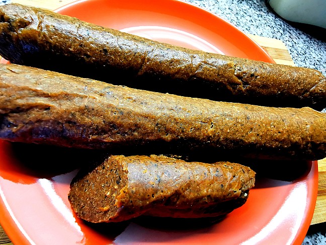 Vege kobasica sa vrganjima